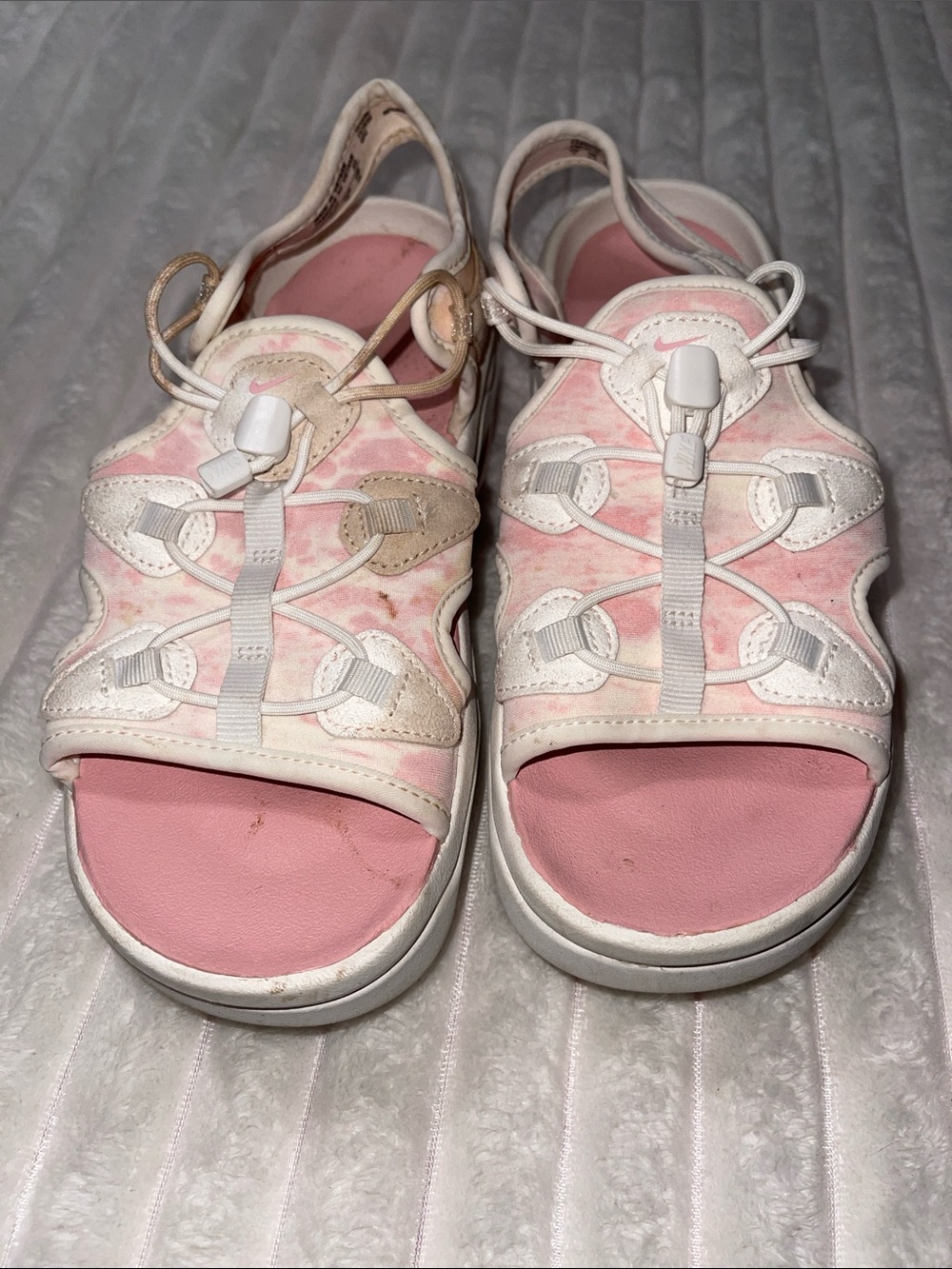 Nike Air Max Koko Pink and White Sandals | Size 7 - Picture 2 of 6